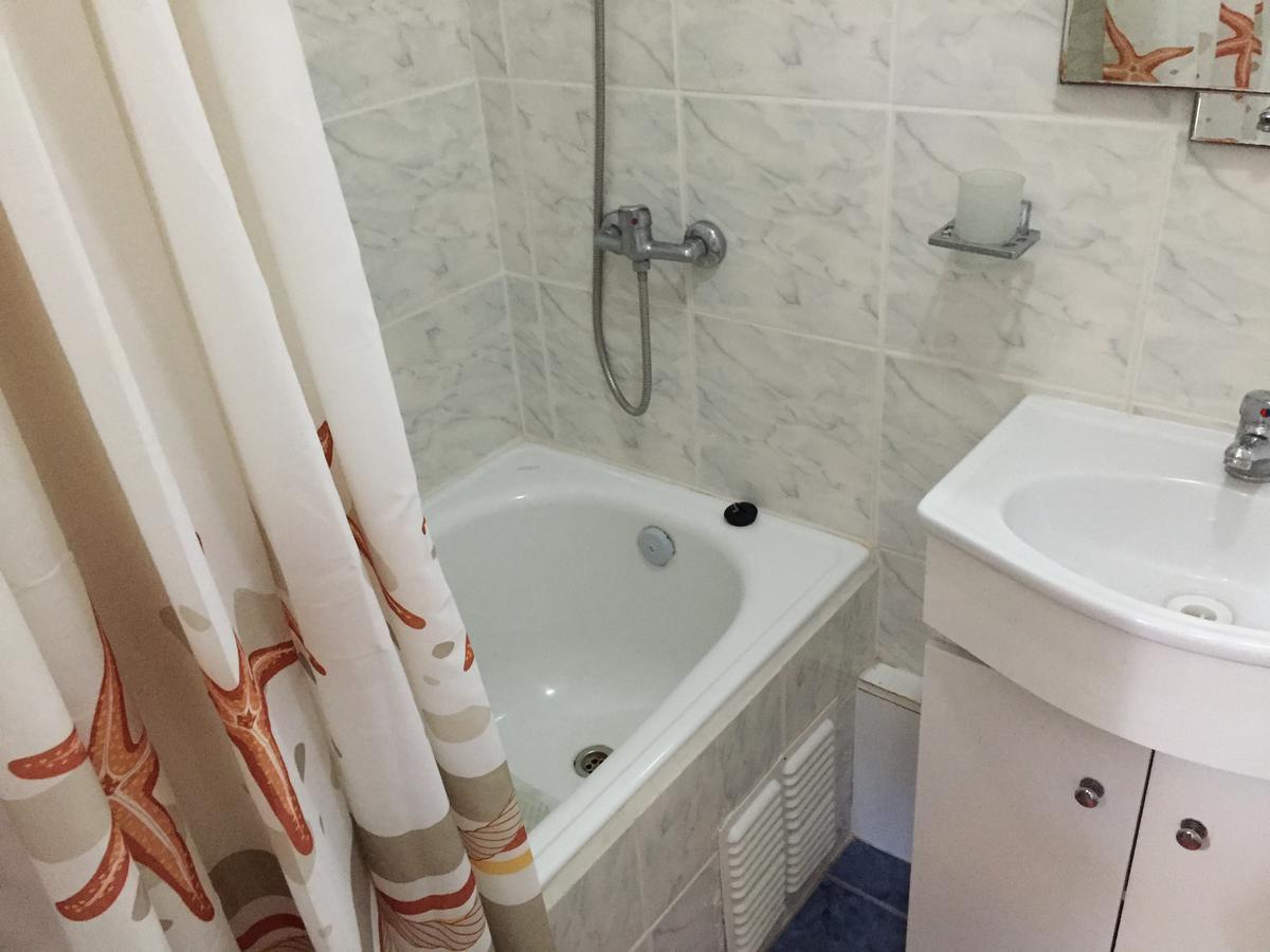 إكيكي Hotel Bamboo المظهر الخارجي الصورة